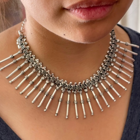 Jewelry - Silver ethnic necklace RBG